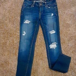 American Eagle Ripped Jeggings, Size 2.